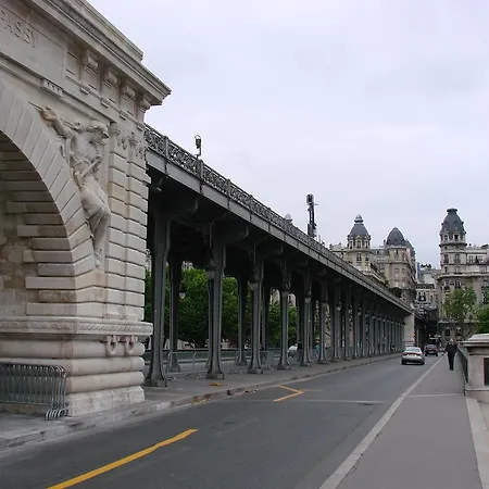 Apartment Tour Paris